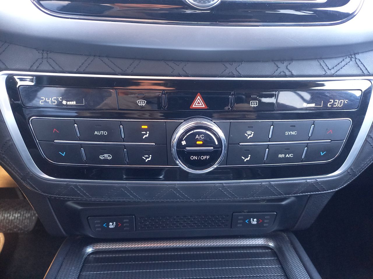SSANGYONG - 28
