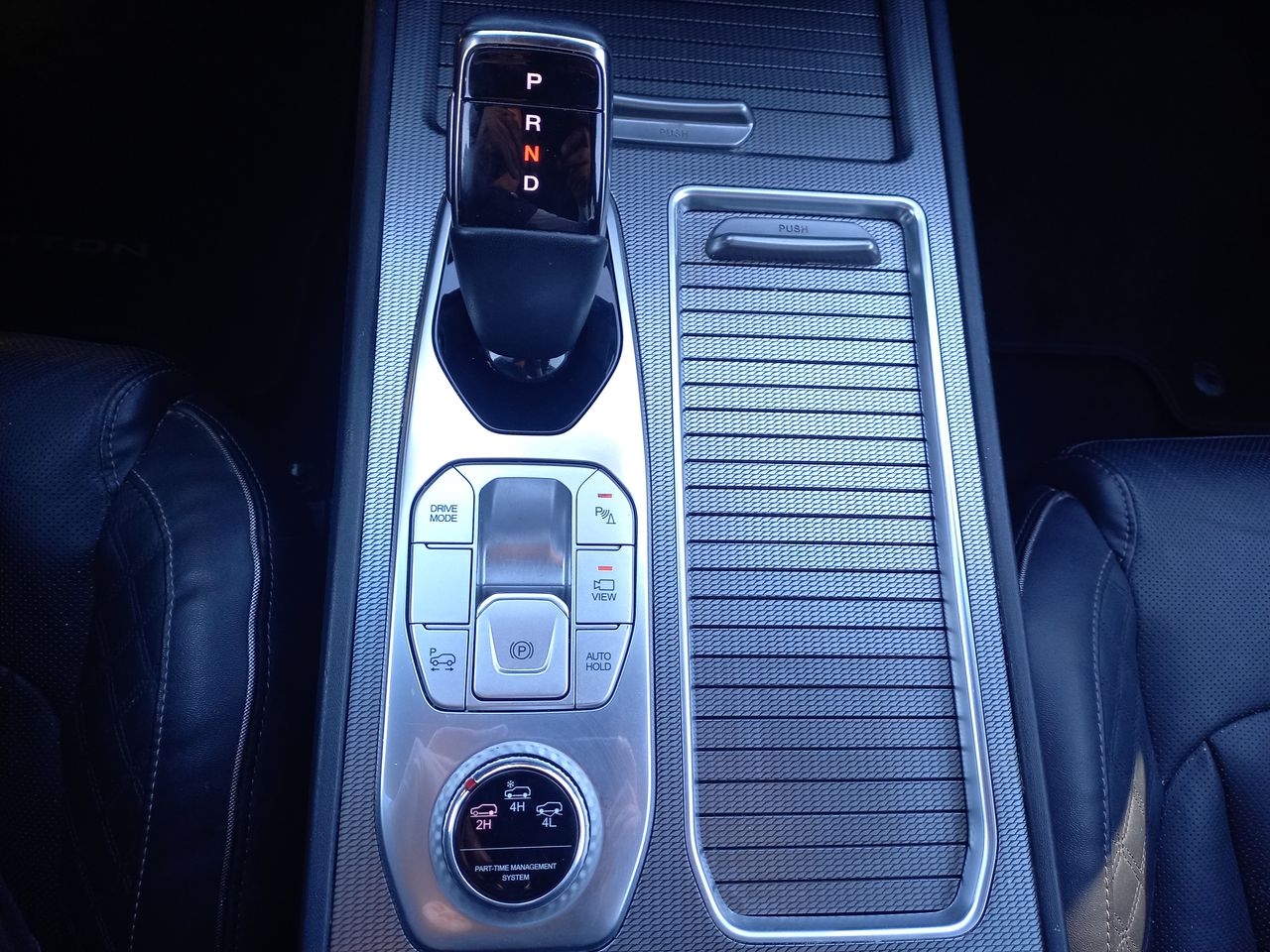 SSANGYONG - 29