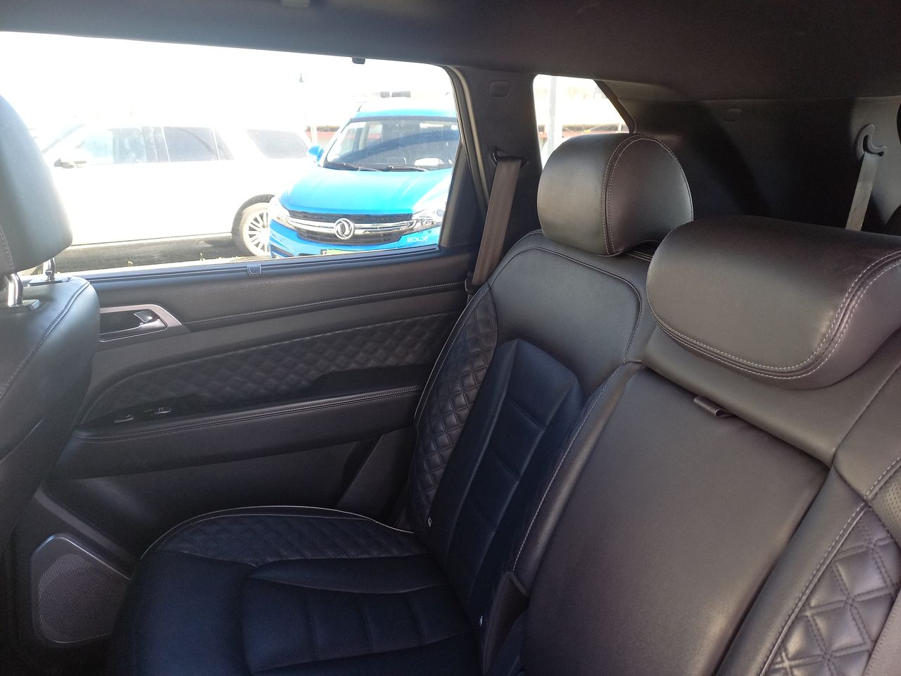 SSANGYONG - 11
