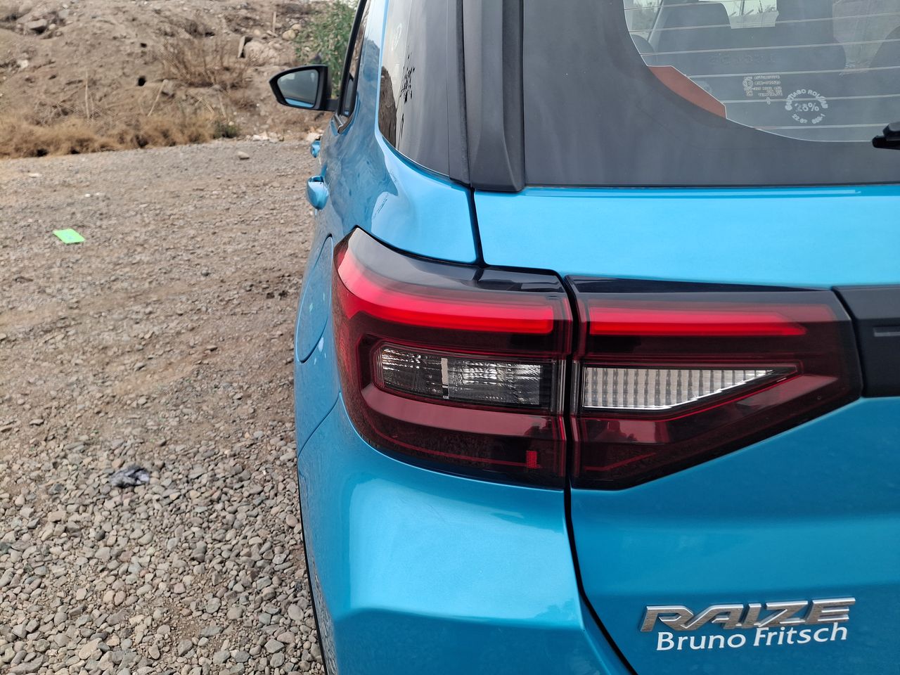 Toyota Raize — foto 12 de 21