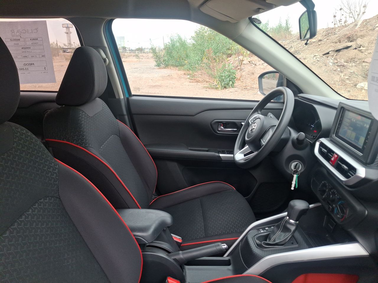 Toyota Raize — foto 8 de 21