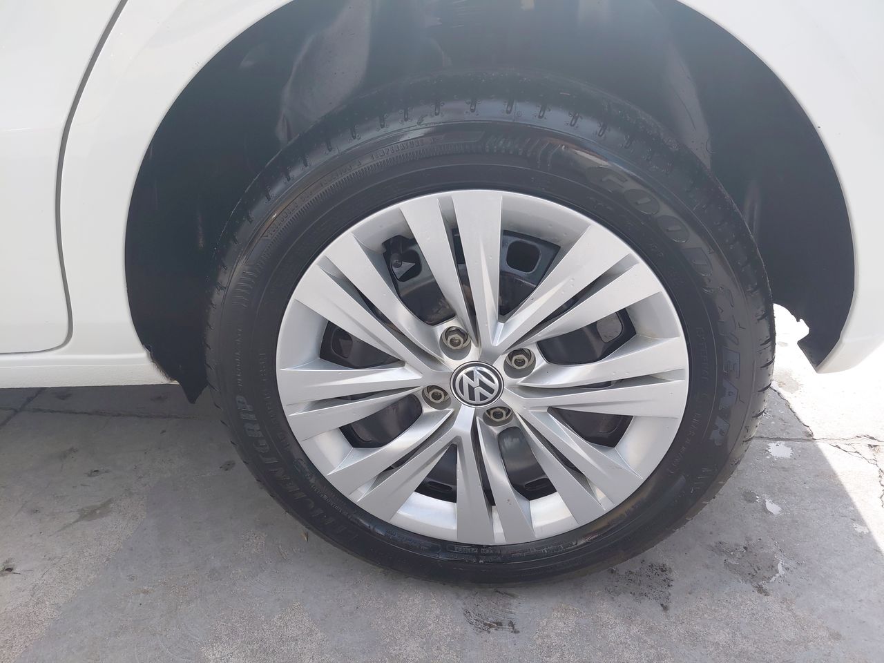 Audi Q5 — foto 10 de 28
