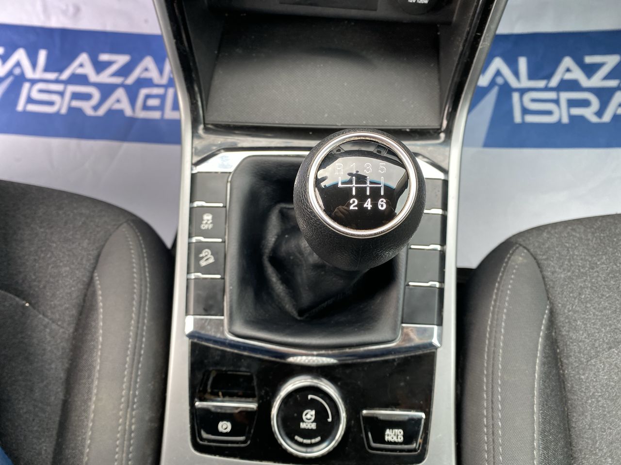 SsangYong Korando — foto 23 de 27