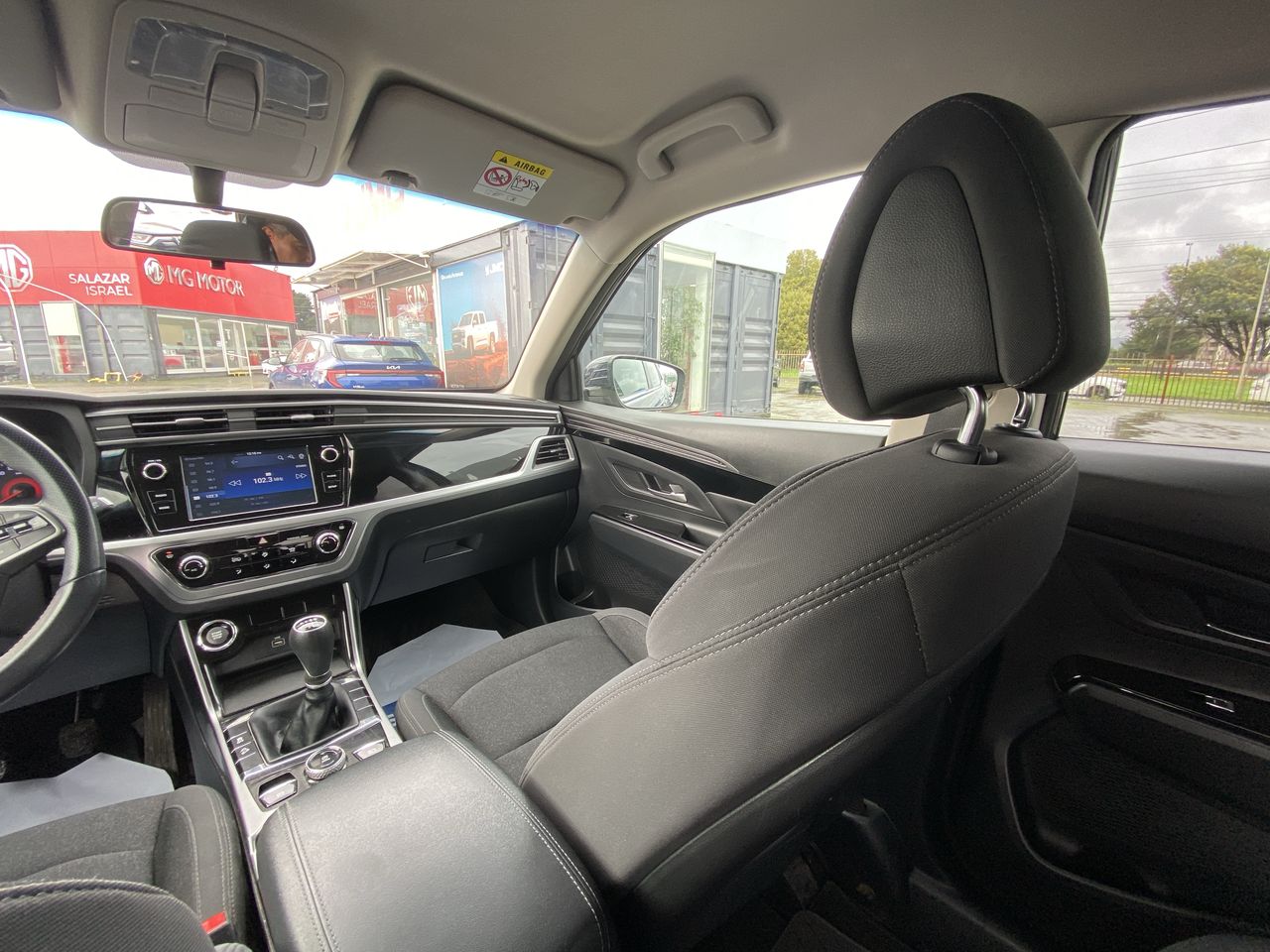 SSANGYONG - 2