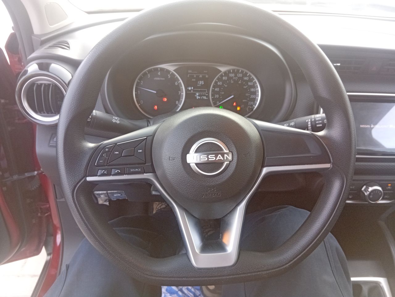 NISSAN - 22