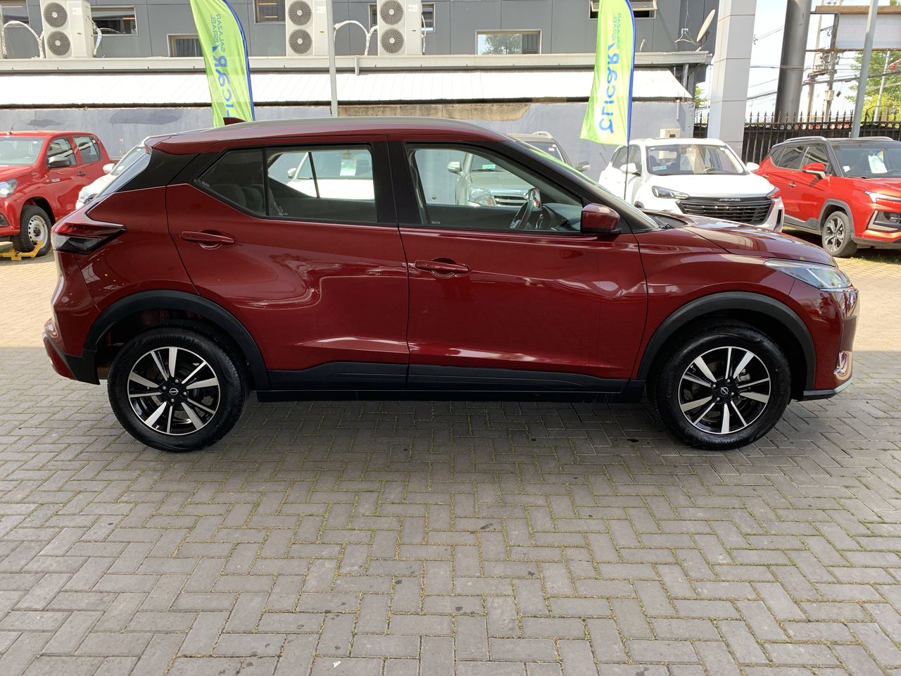 NISSAN - 8