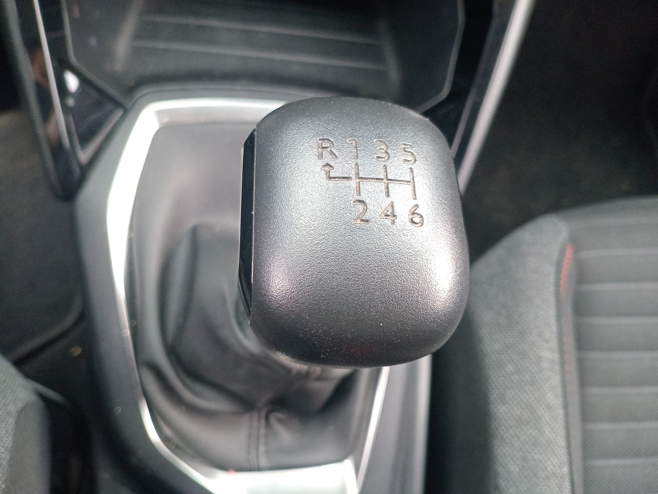 PEUGEOT - 21