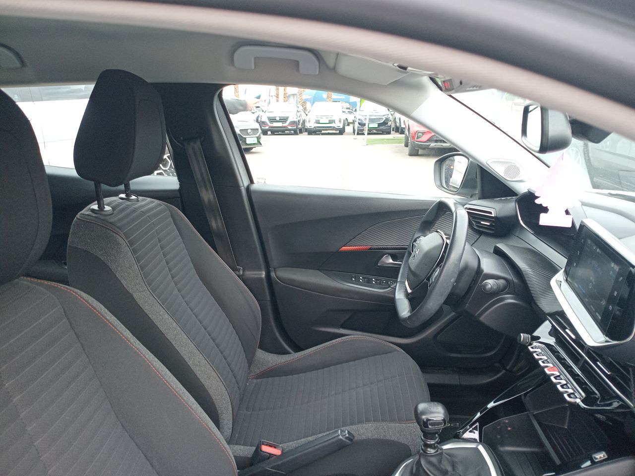 PEUGEOT - 6