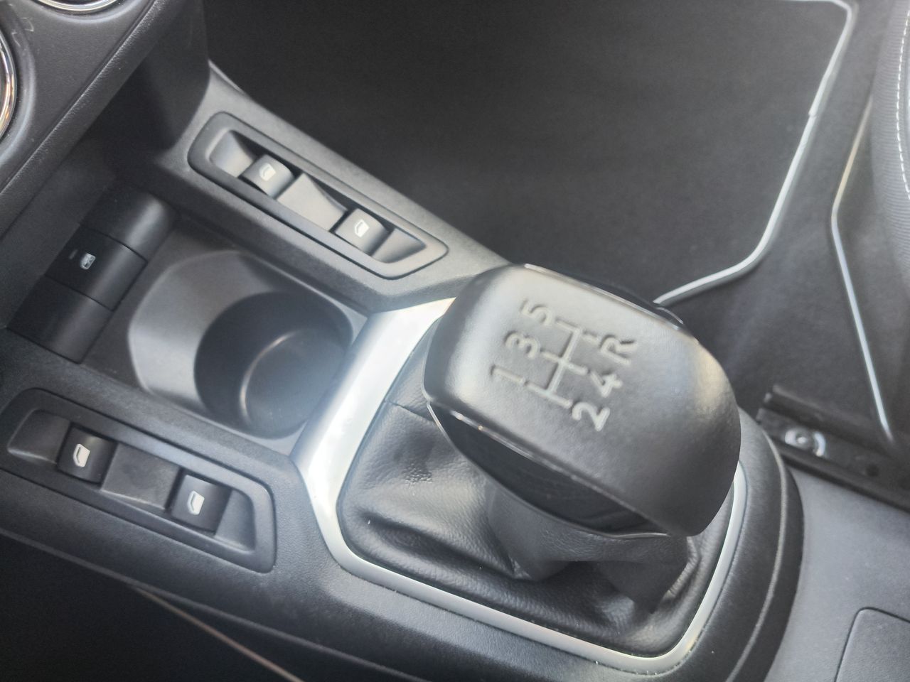 PEUGEOT - 26