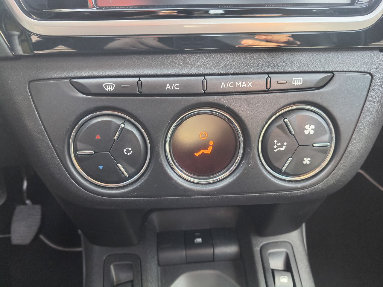 PEUGEOT - 25