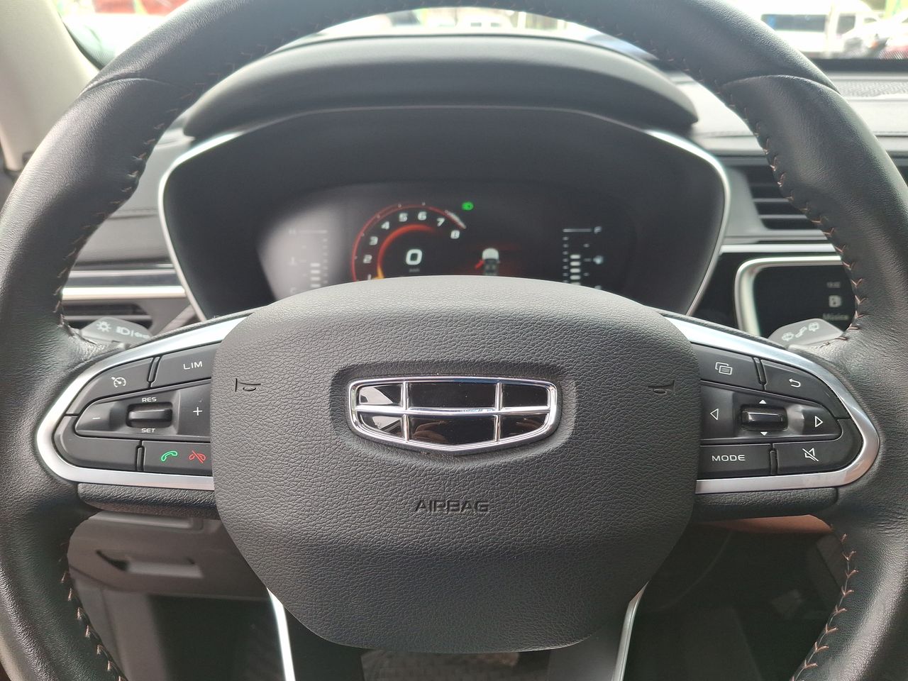 GEELY - 26