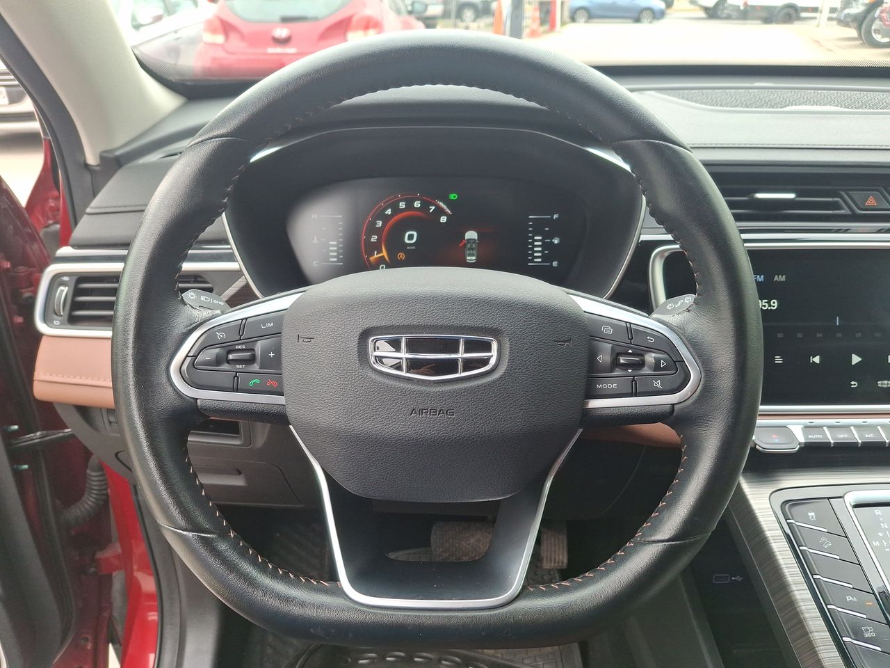 GEELY - 25