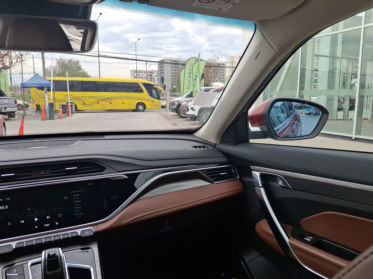 GEELY - 10