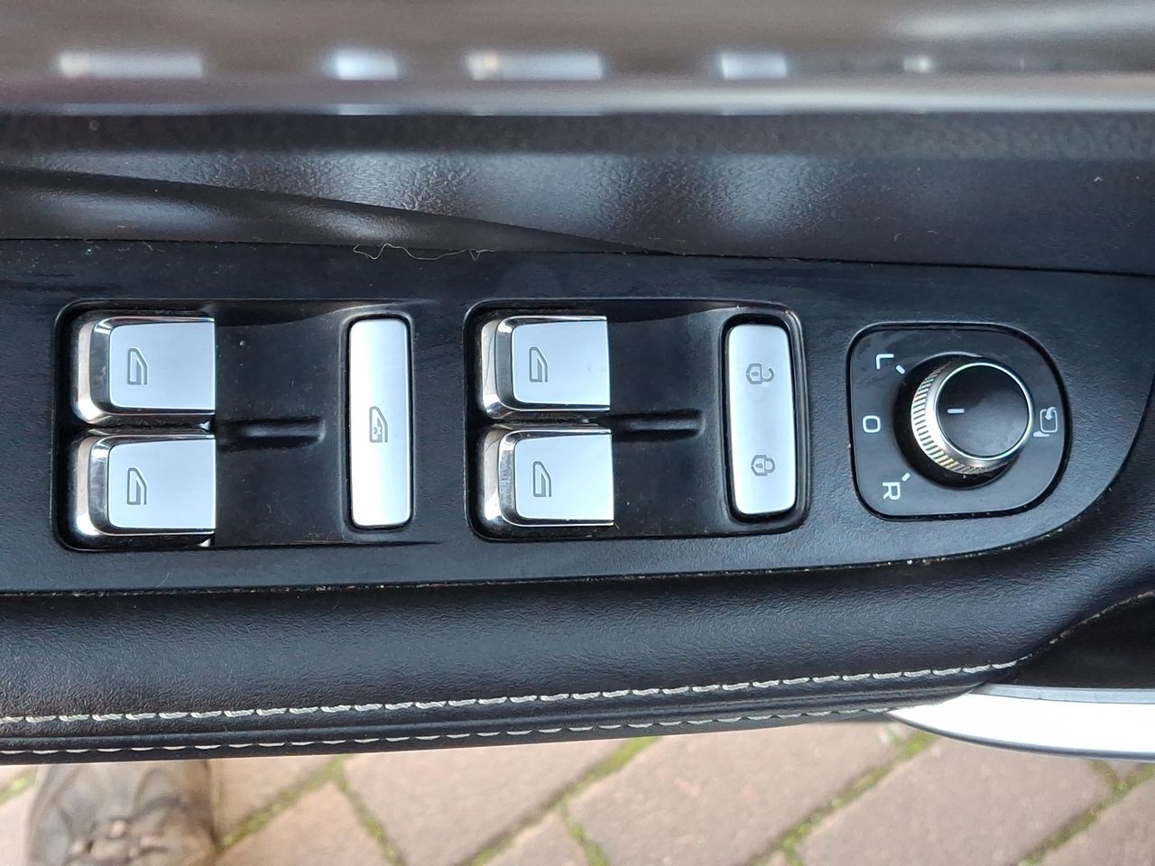 GEELY - 14