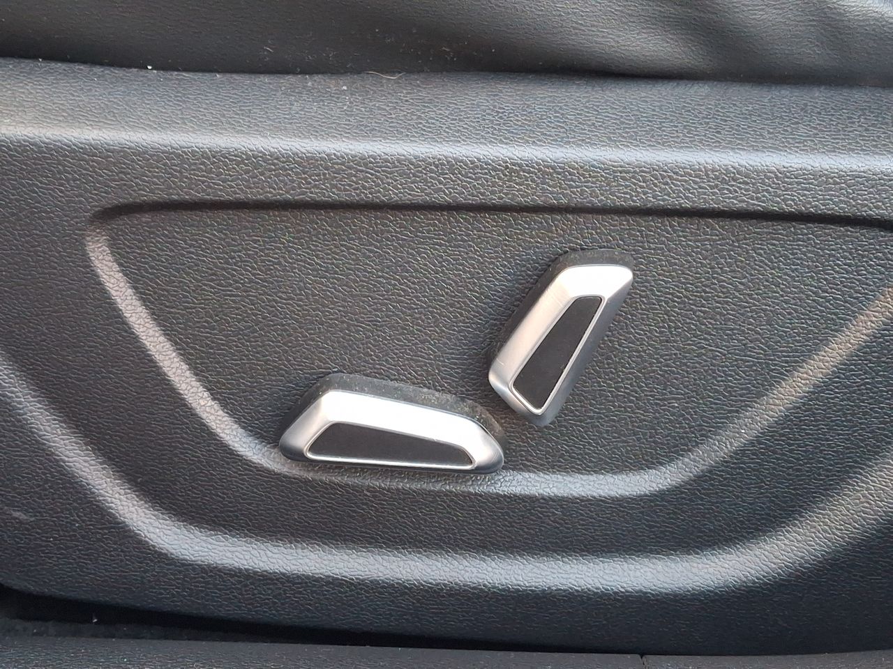 GEELY - 15