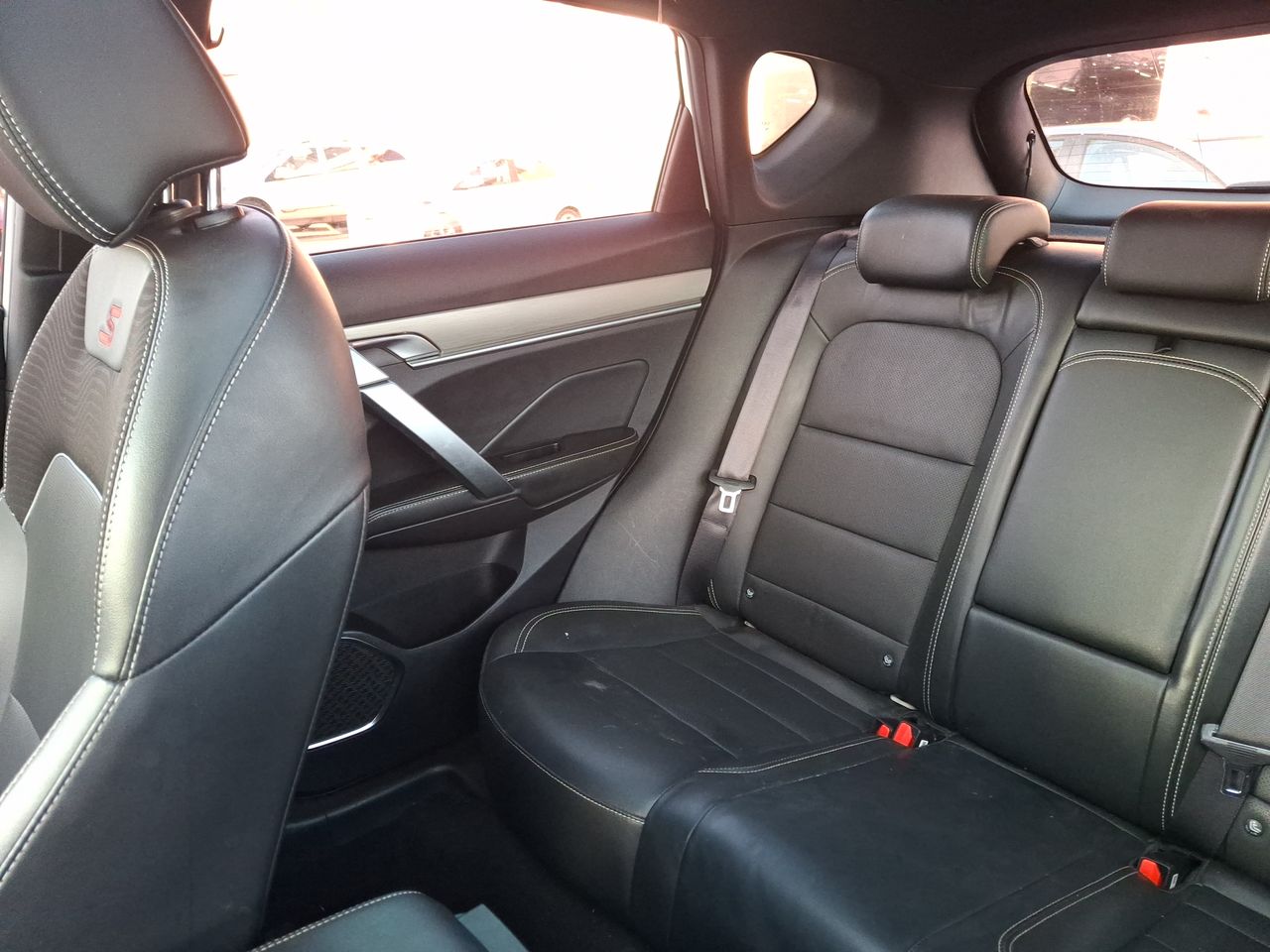 GEELY - 4