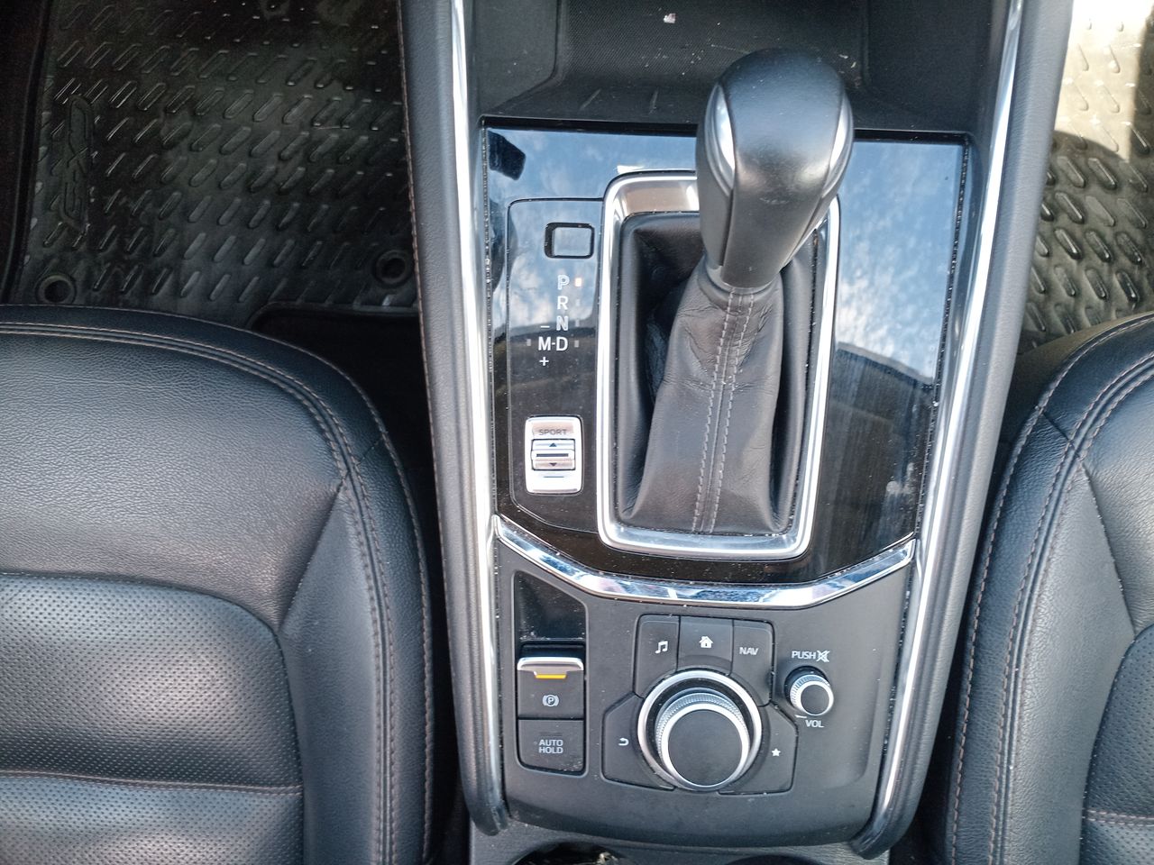 Mazda CX-5 — foto 30 de 35