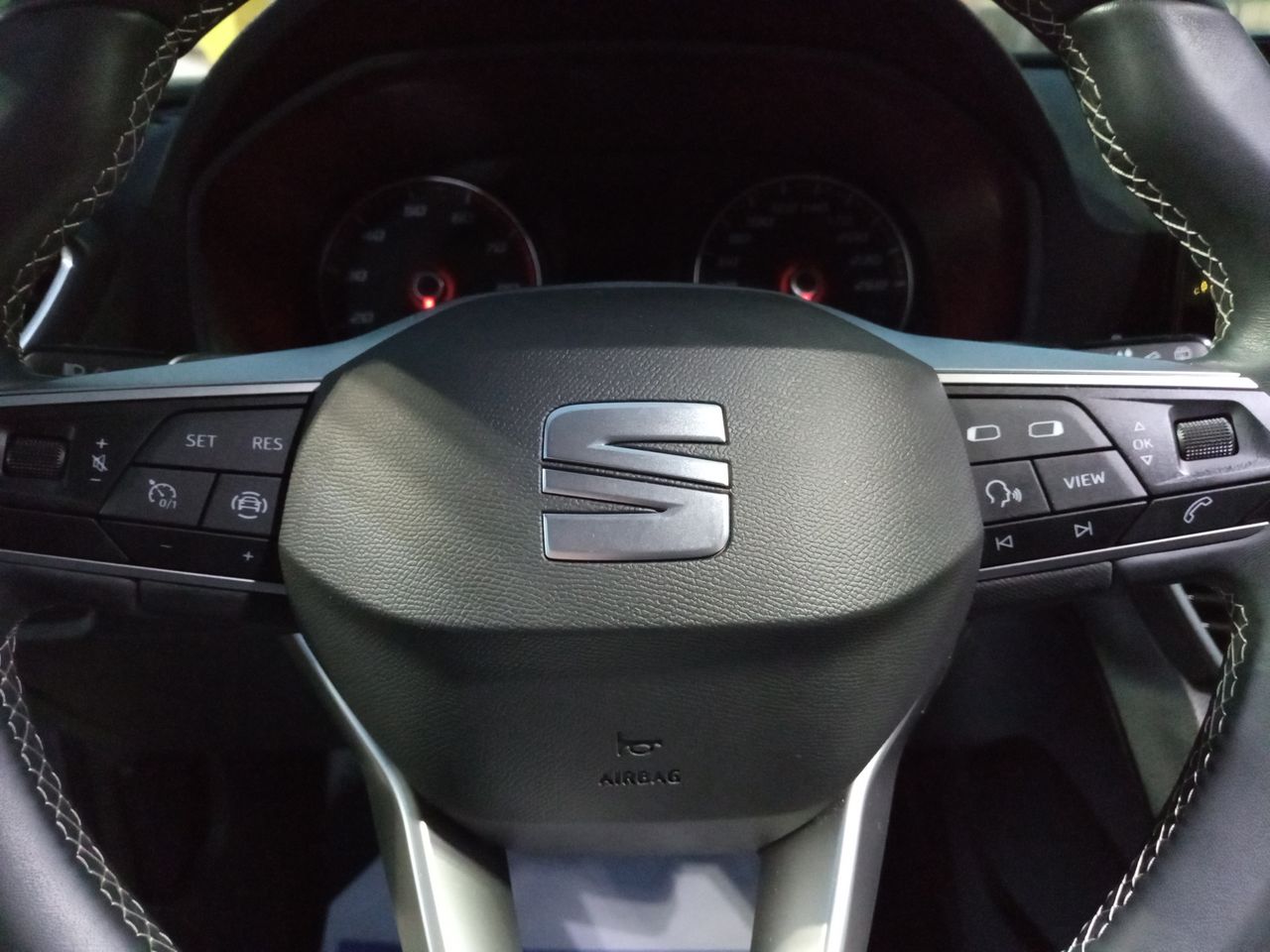 SEAT - 27