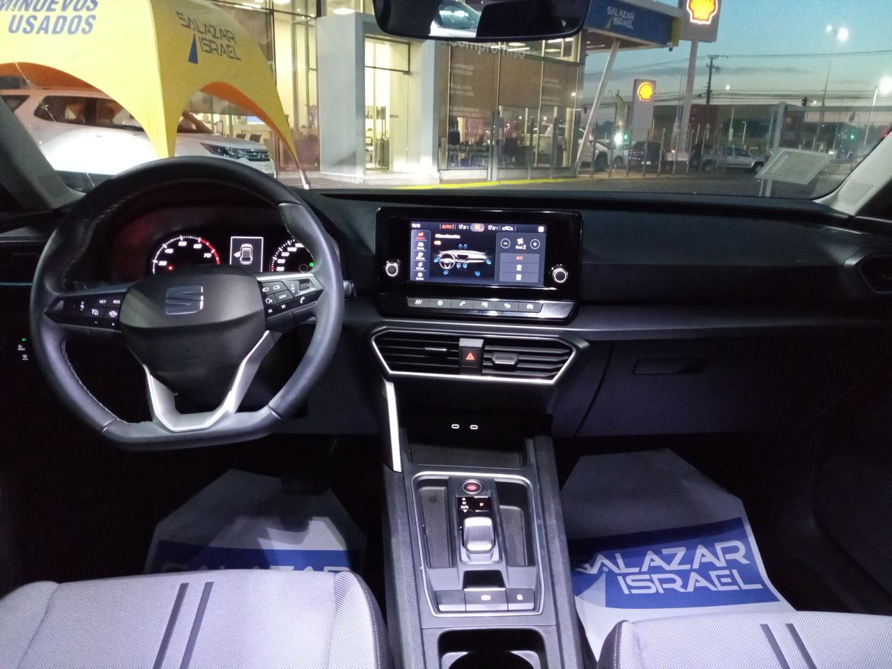 SEAT - 33