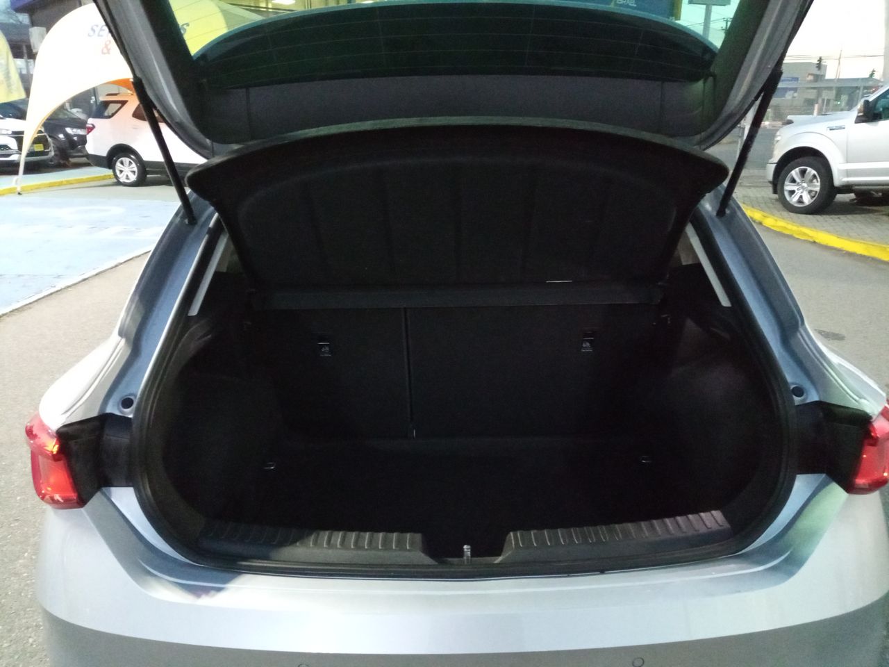 SEAT - 22