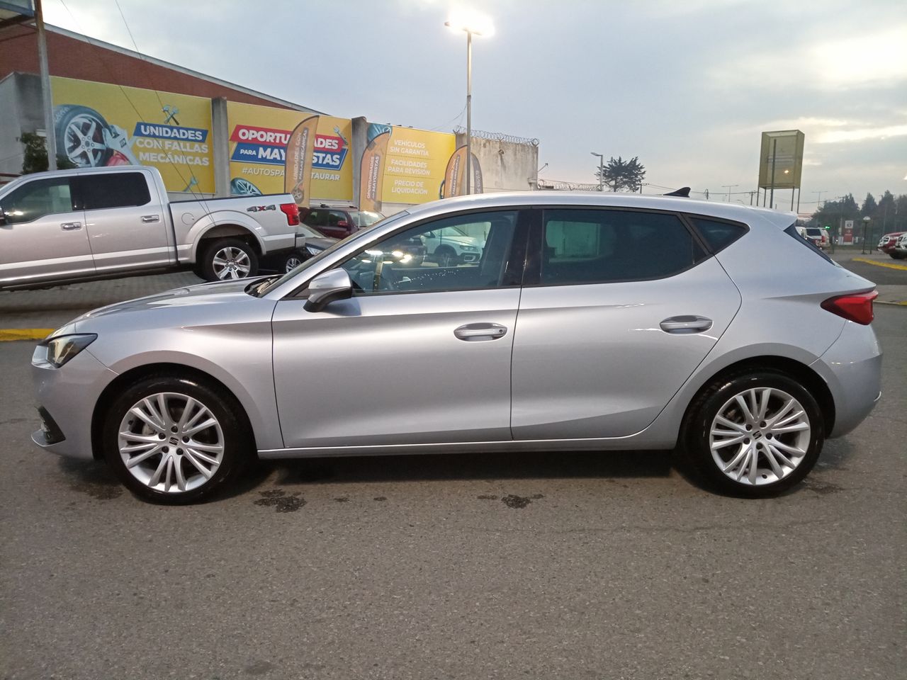 SEAT - 4