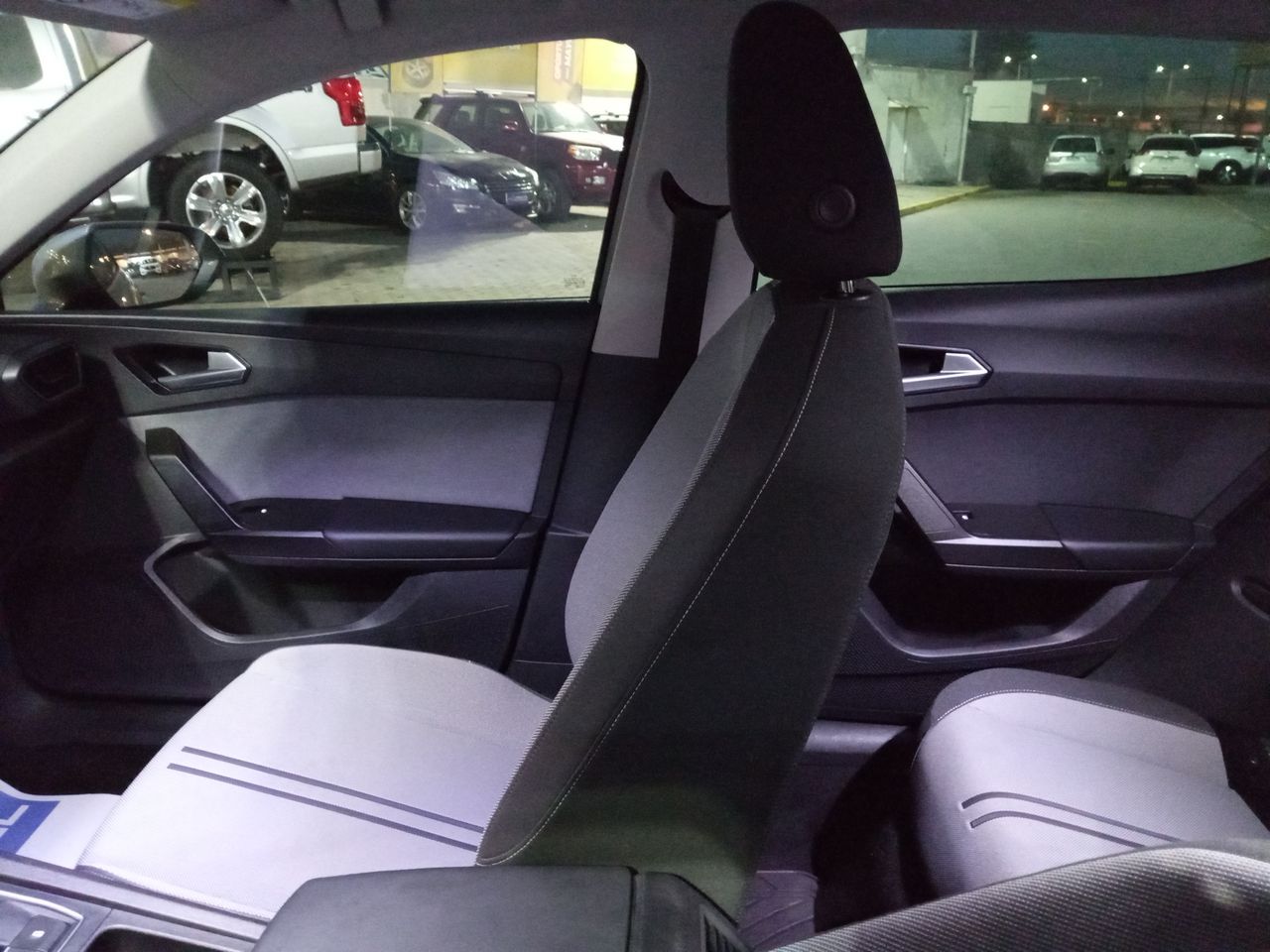 SEAT - 10
