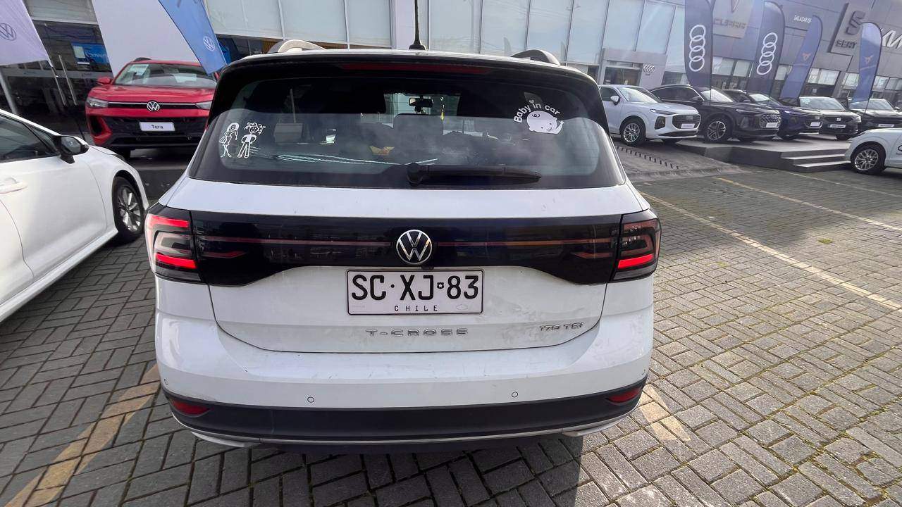 VOLKSWAGEN - 5