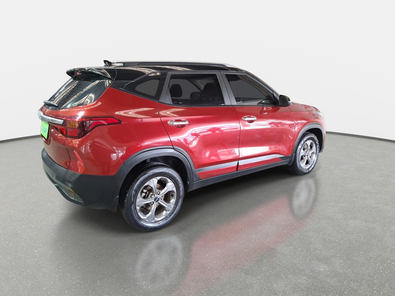 KIA Seltos — foto 8 de 35