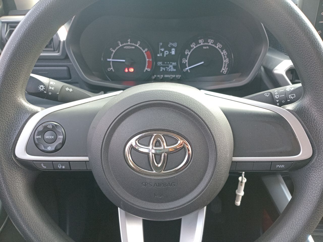 TOYOTA - 16