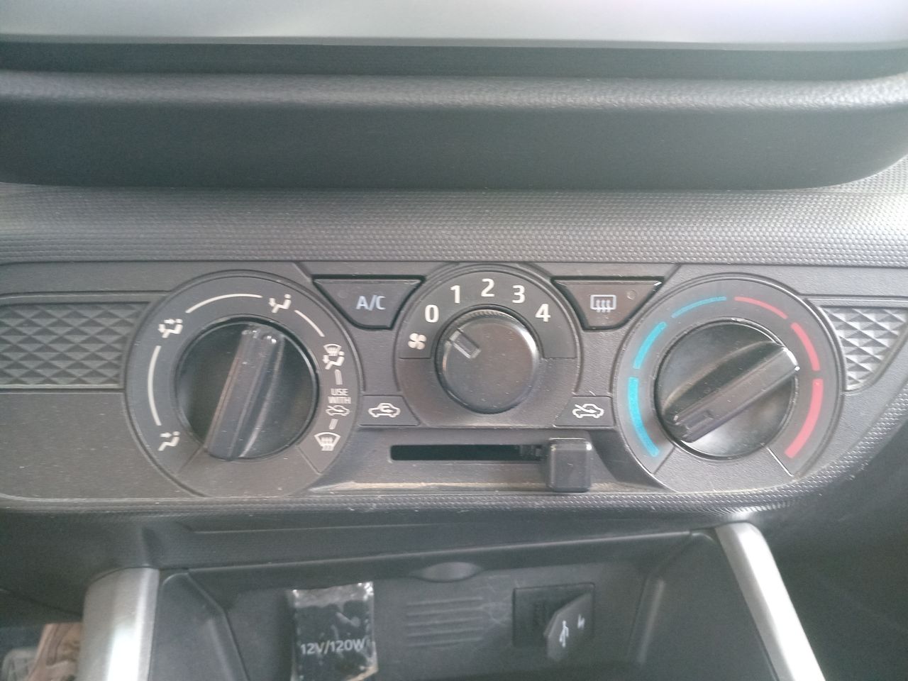 TOYOTA - 20