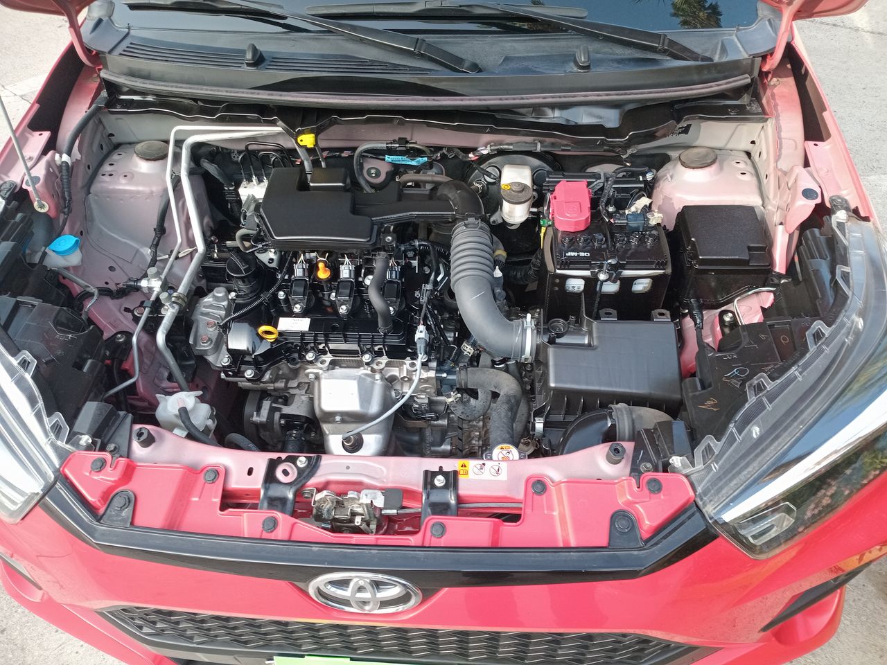 TOYOTA - 8