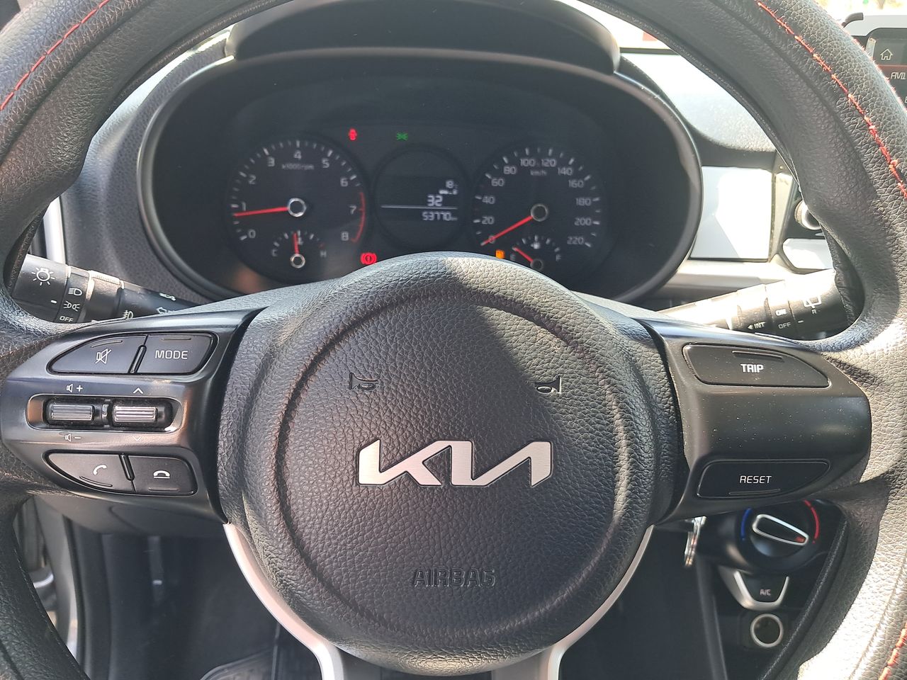 KIA - 25
