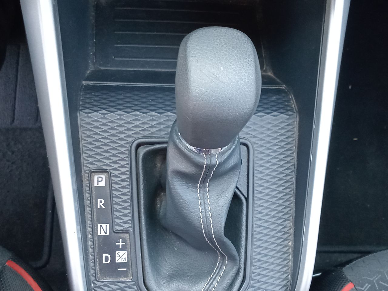 TOYOTA - 28