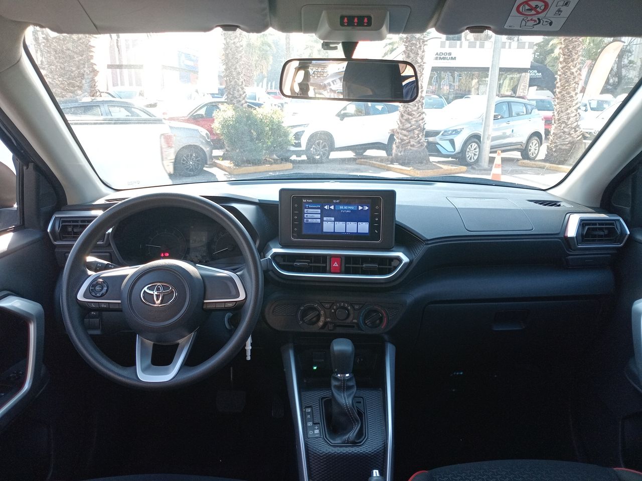 TOYOTA - 29