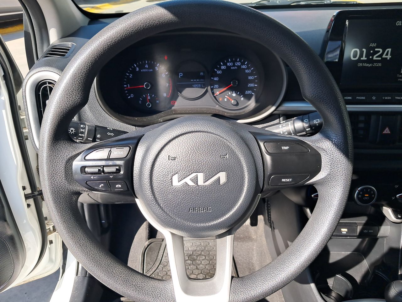 KIA - 24