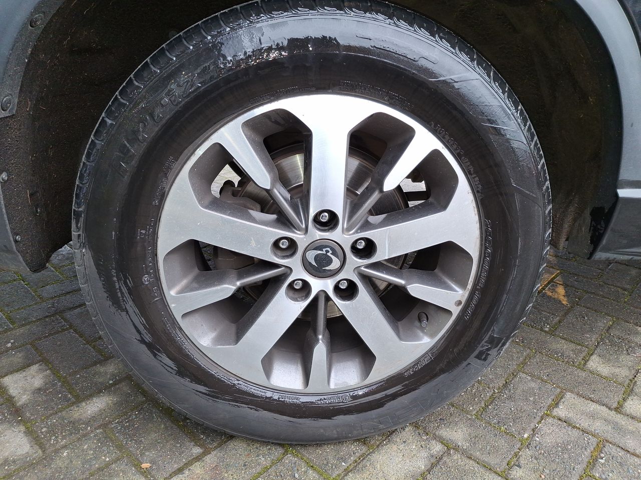 SSANGYONG - 16