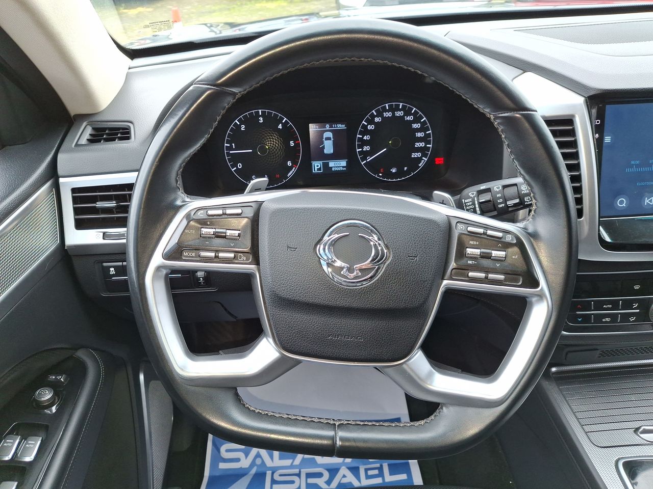 SSANGYONG - 25