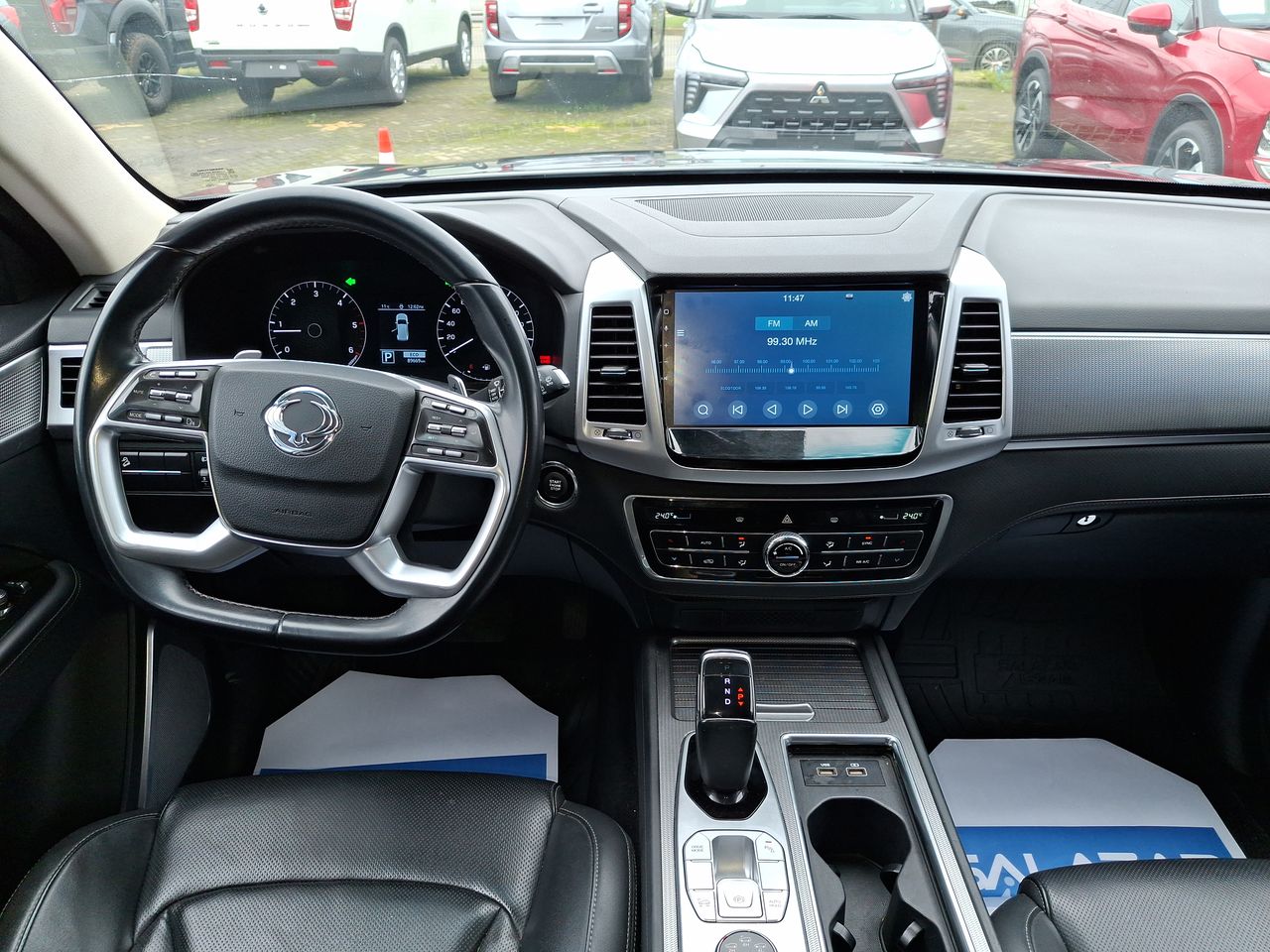 SSANGYONG - 32