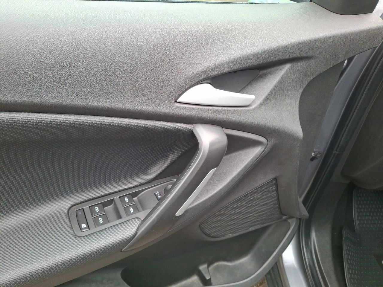 Chevrolet Tracker — foto 22 de 35