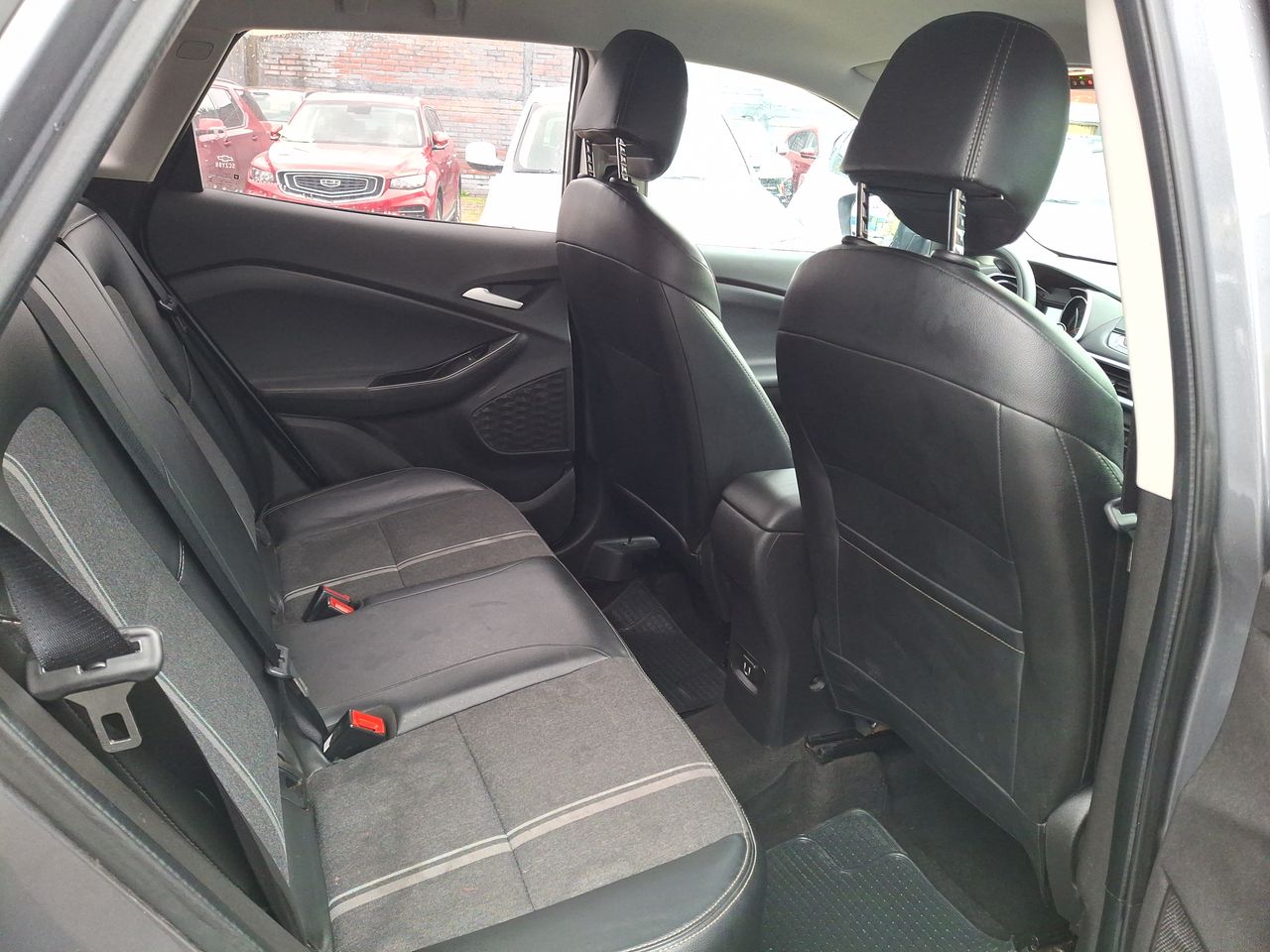 Chevrolet Tracker — foto 16 de 35