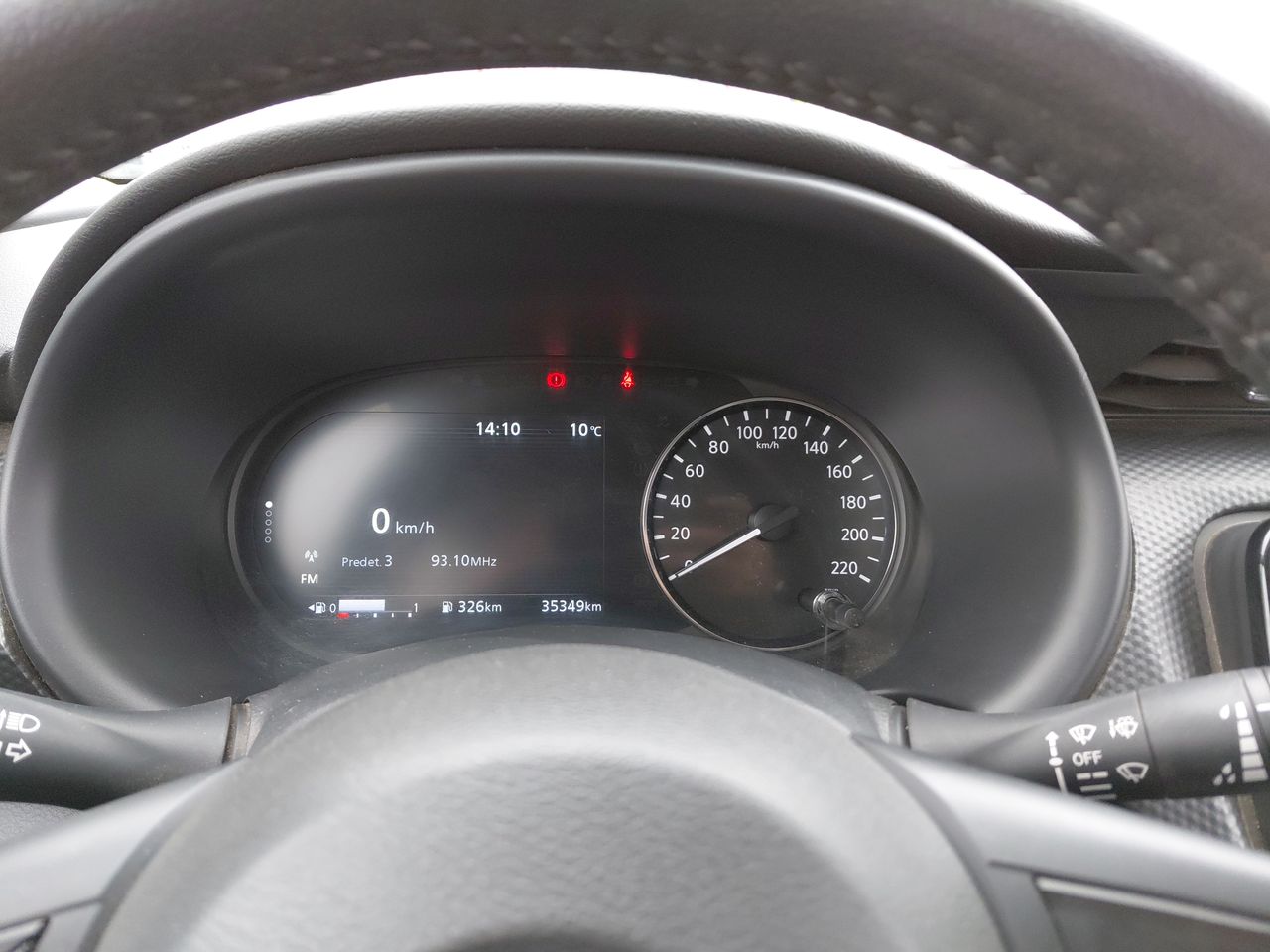 NISSAN - 17