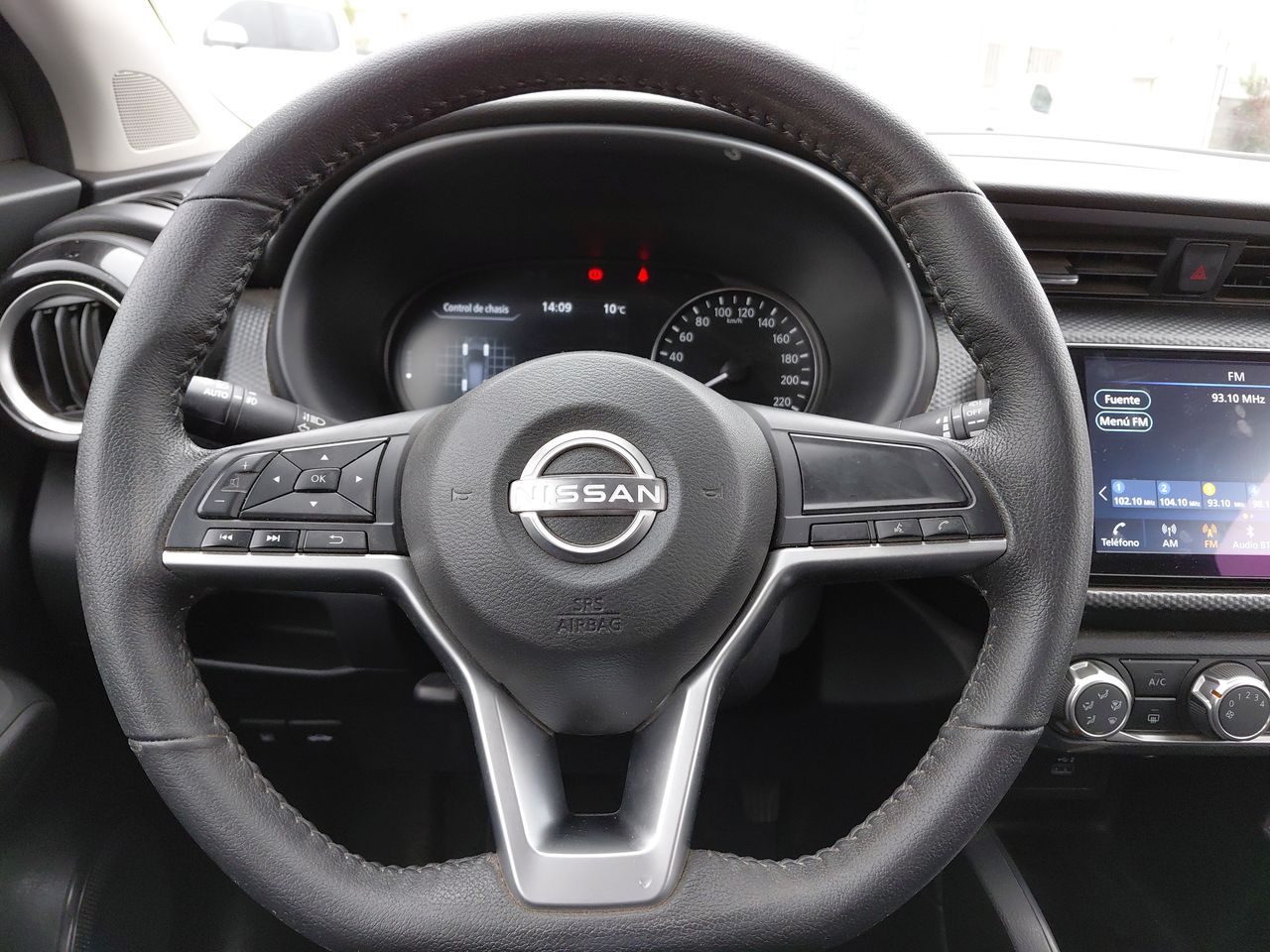 NISSAN - 15