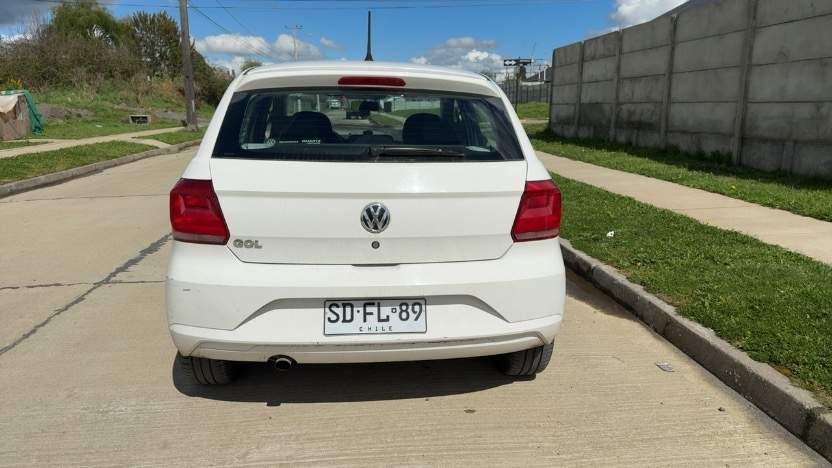 VOLKSWAGEN - 5
