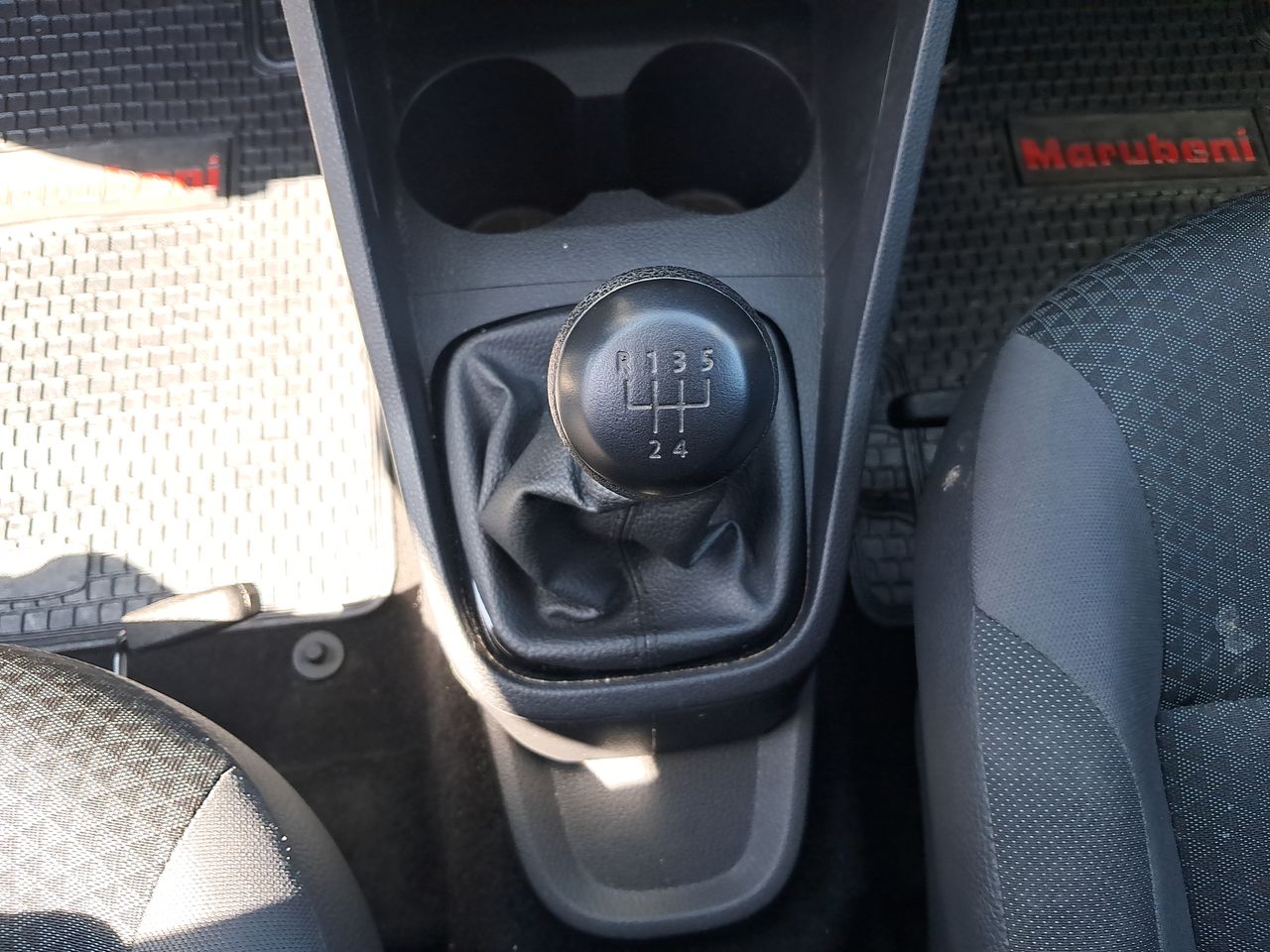 VOLKSWAGEN - 29