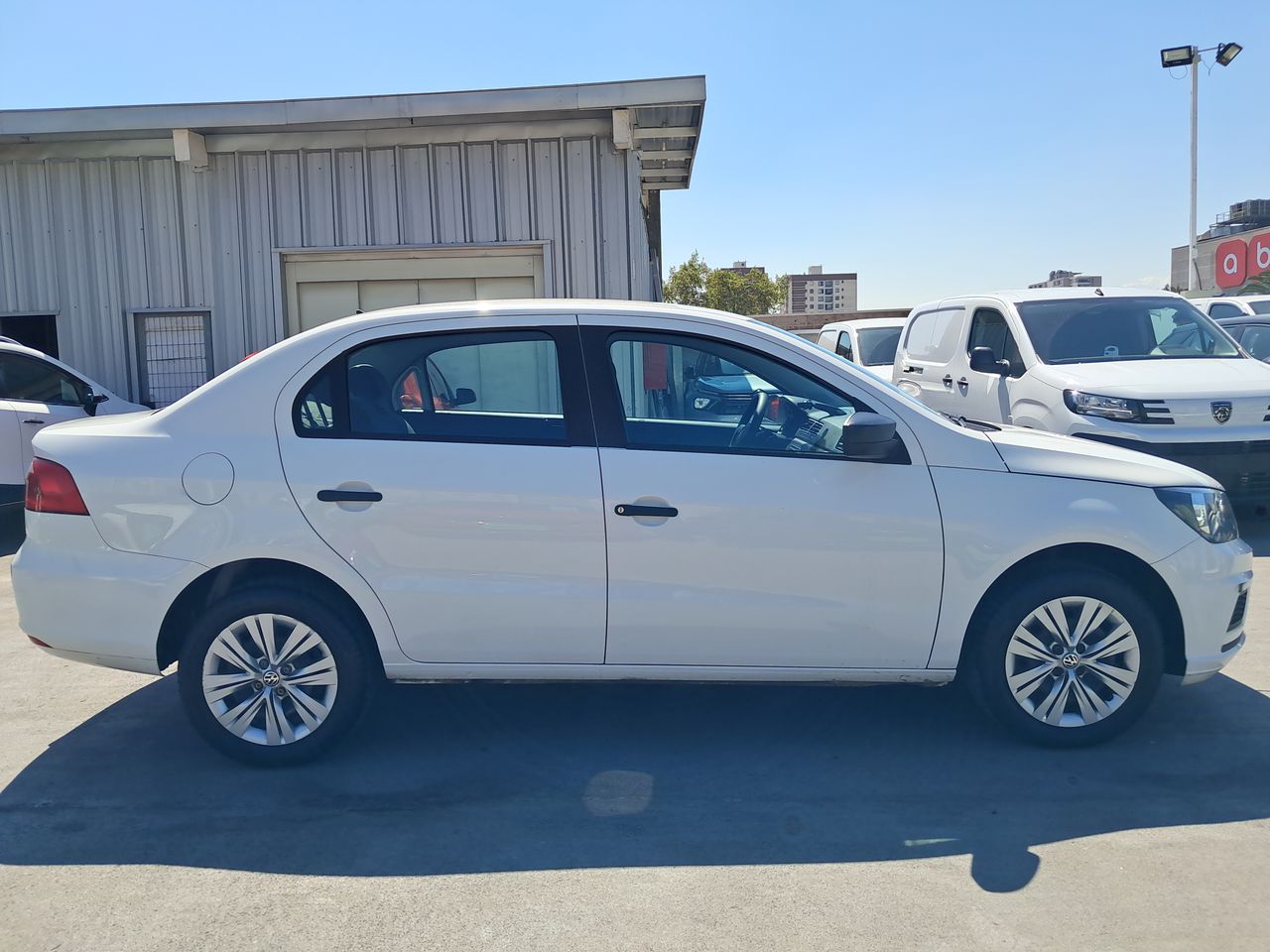 VOLKSWAGEN - 8