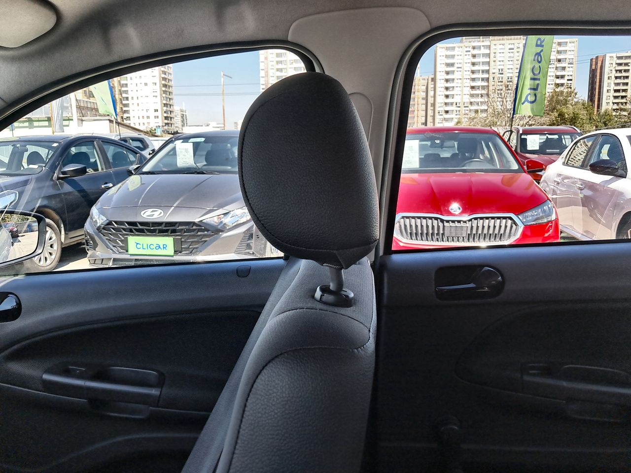 VOLKSWAGEN - 11