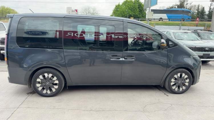 HYUNDAI - 3