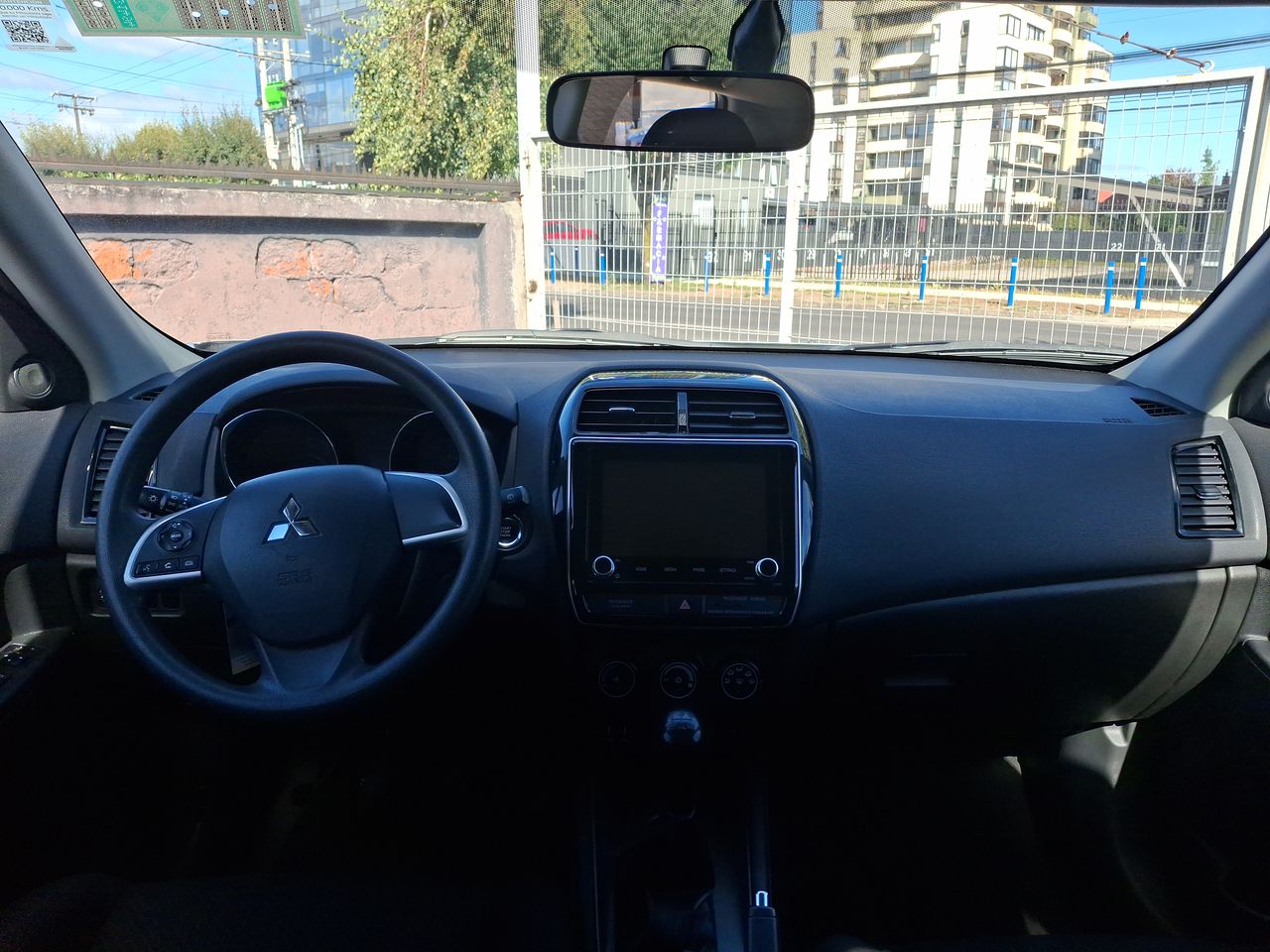 MITSUBISHI - 32