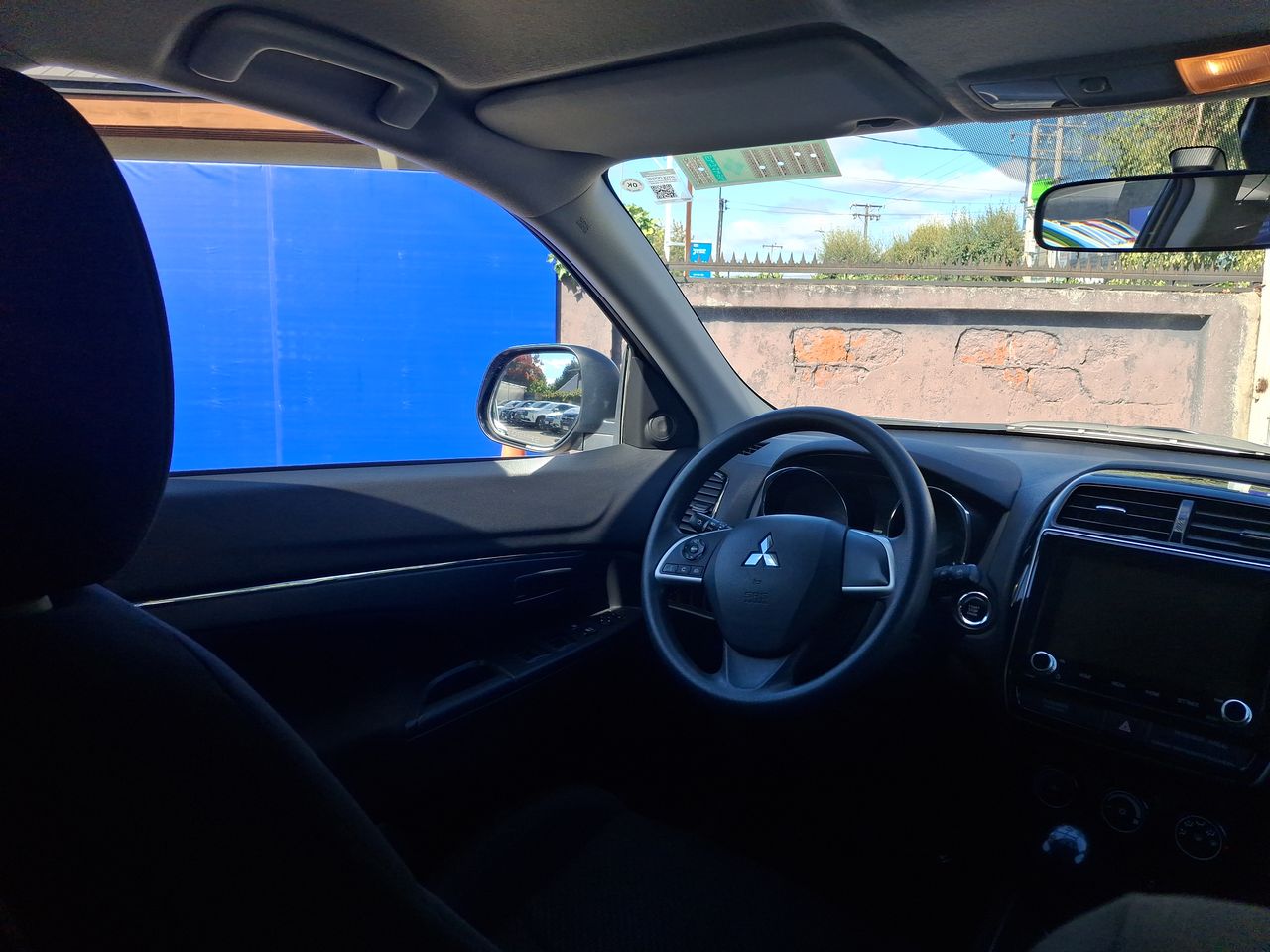 MITSUBISHI - 16