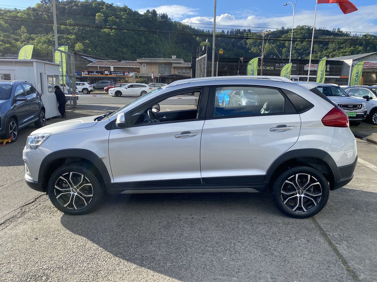 CHERY - 4